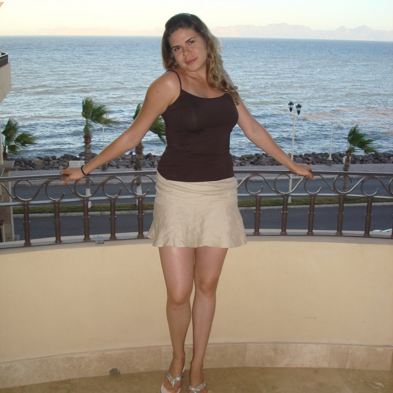 Sébastienne 32 Rencontre escort Ville-d’Avray